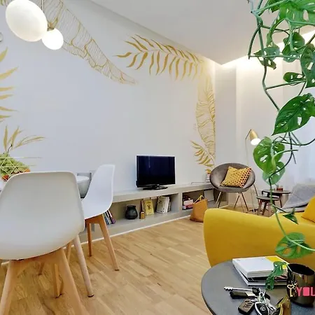 Apartment Ych-renovated And Design Flat Close To The Center Rome