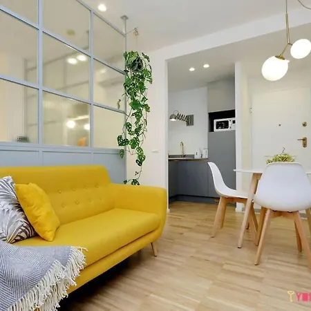 Ych-renovated And Design Flat Close To The Center *