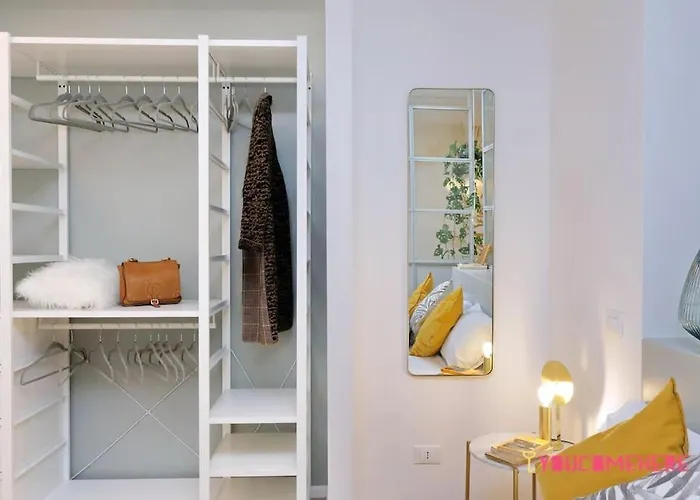 Ych-renovated And Design Flat Close To The Center Apartment Rome